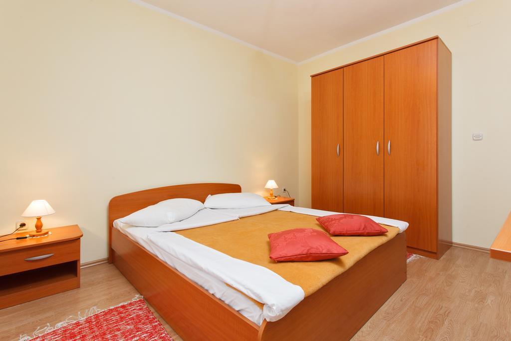 Apartments Vukusic Zaboric Rum bild